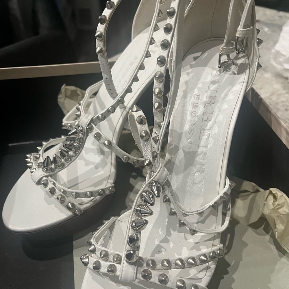Burberry White Silver Studded Heels